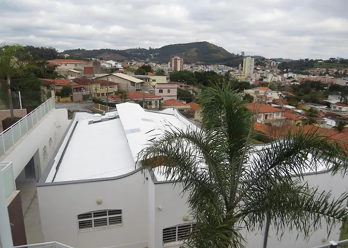 Mansao Casa Blanca Em Sao Roque C/ 5 Vagas Garagem
