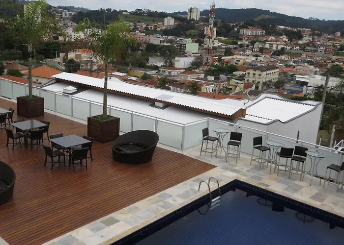 Mansao Casa Blanca Em Sao Roque C/ 5 Vagas Garagem