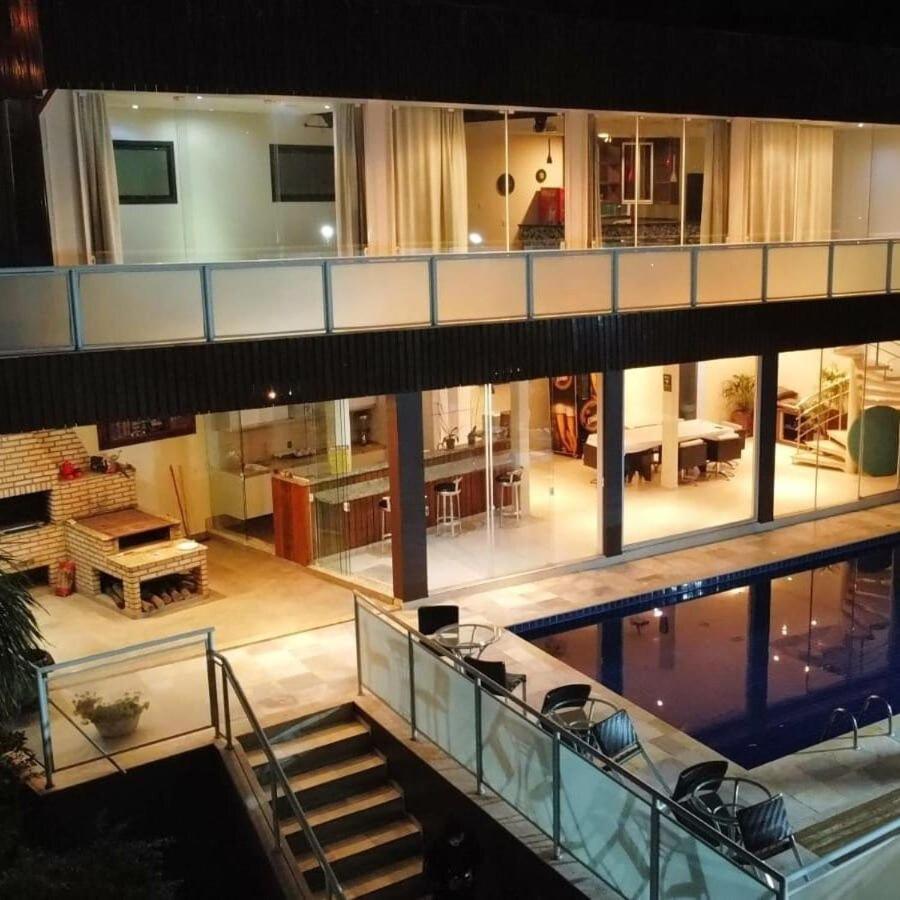Holiday home Mansao Casa Blanca Em C/ 5 Vagas Garagem
