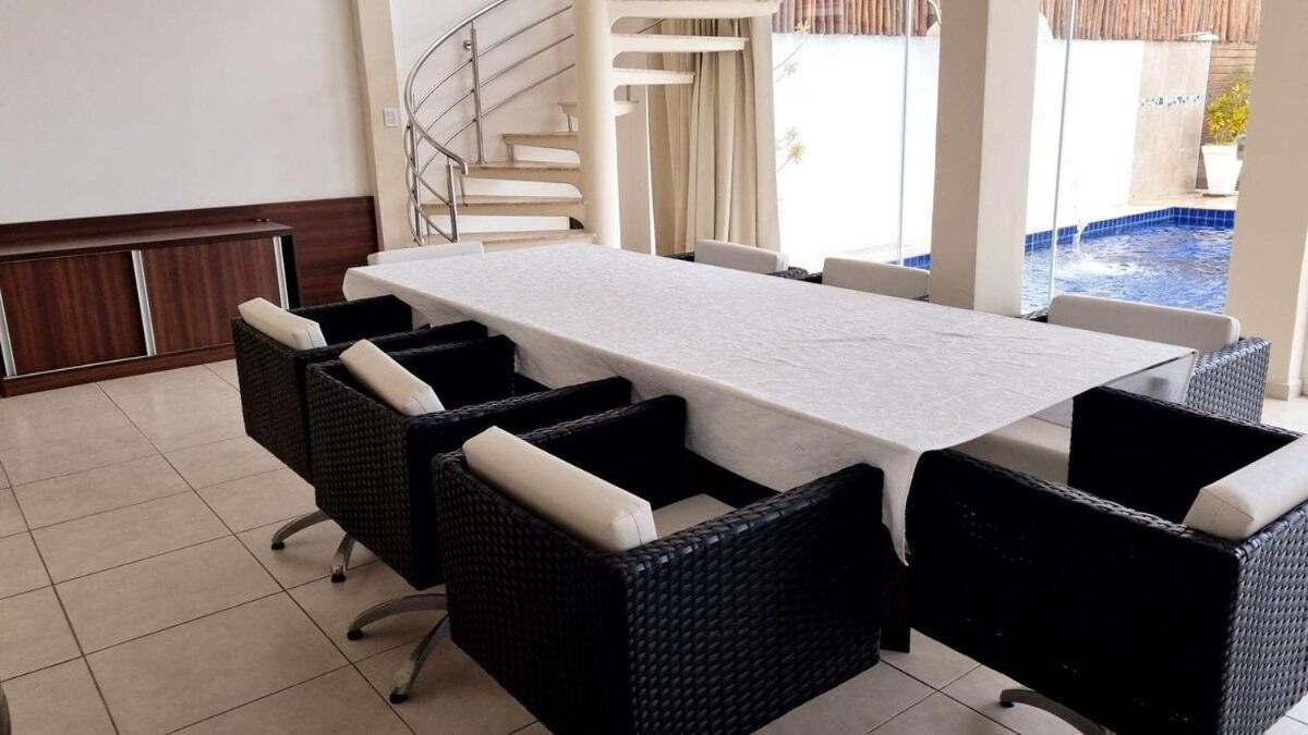 Mansao Casa Blanca Em C/ 5 Vagas Garagem Holiday home *